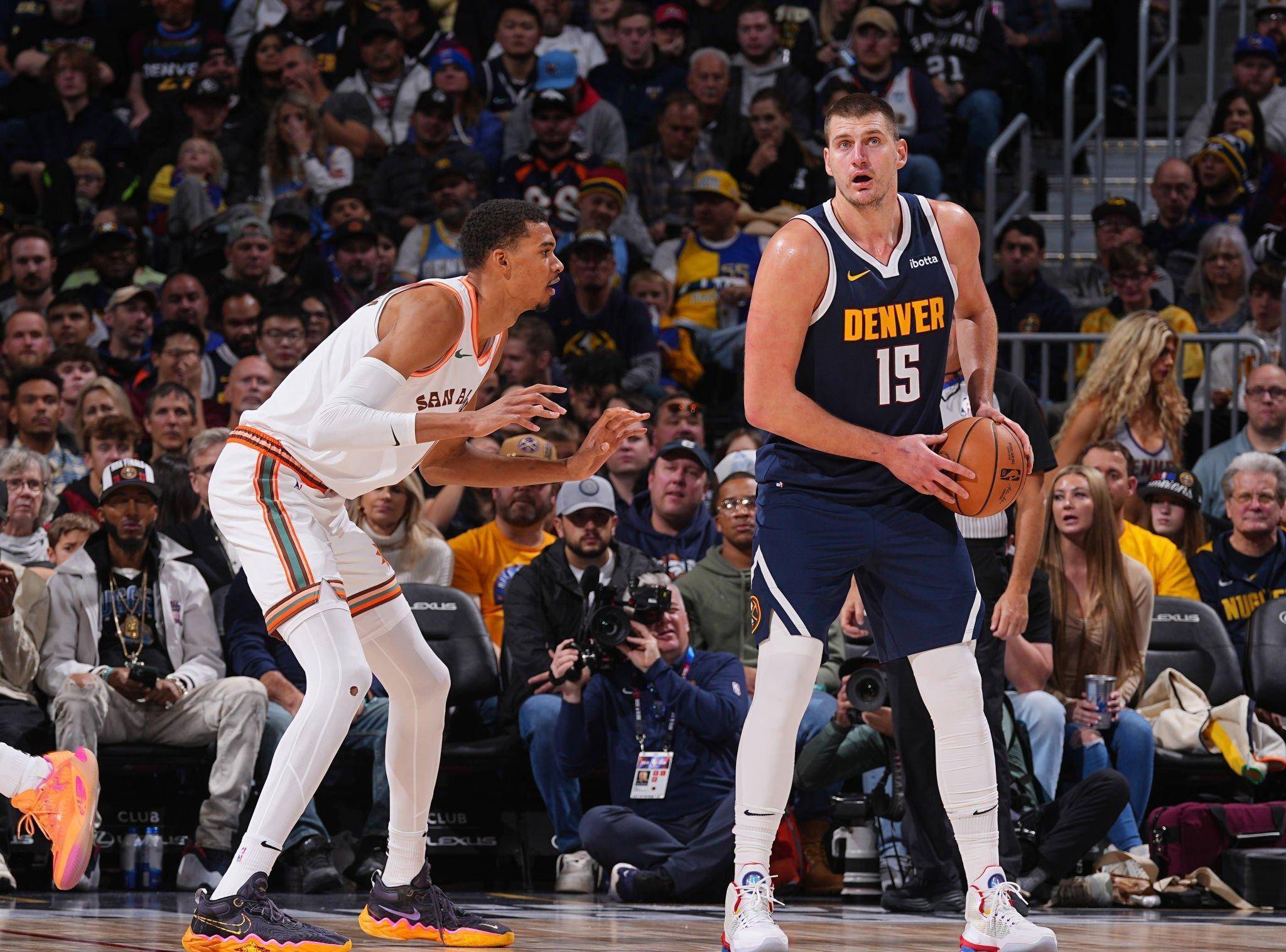 与曲球反读 与曲球反读